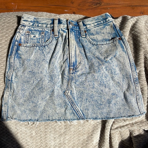 Abercrombie & Fitch Dresses & Skirts - Abercrombie & Fitch jean skirt NWT
